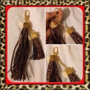 Leopard Print Tassel Key Ring